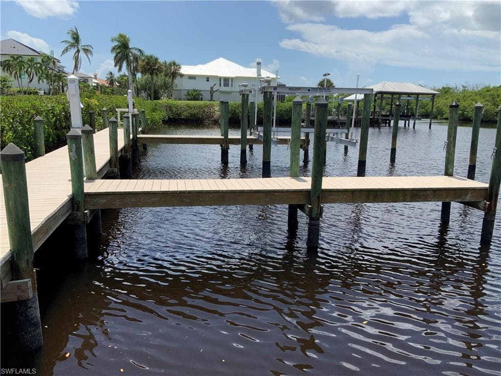 12208 Siesta DR, FORT MYERS BEACH FL 33931-36