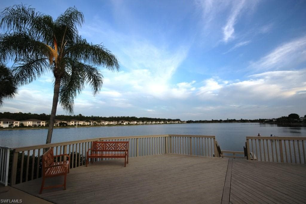 3380 Crown Pointe BLVD W # 102, NAPLES FL 34112-19