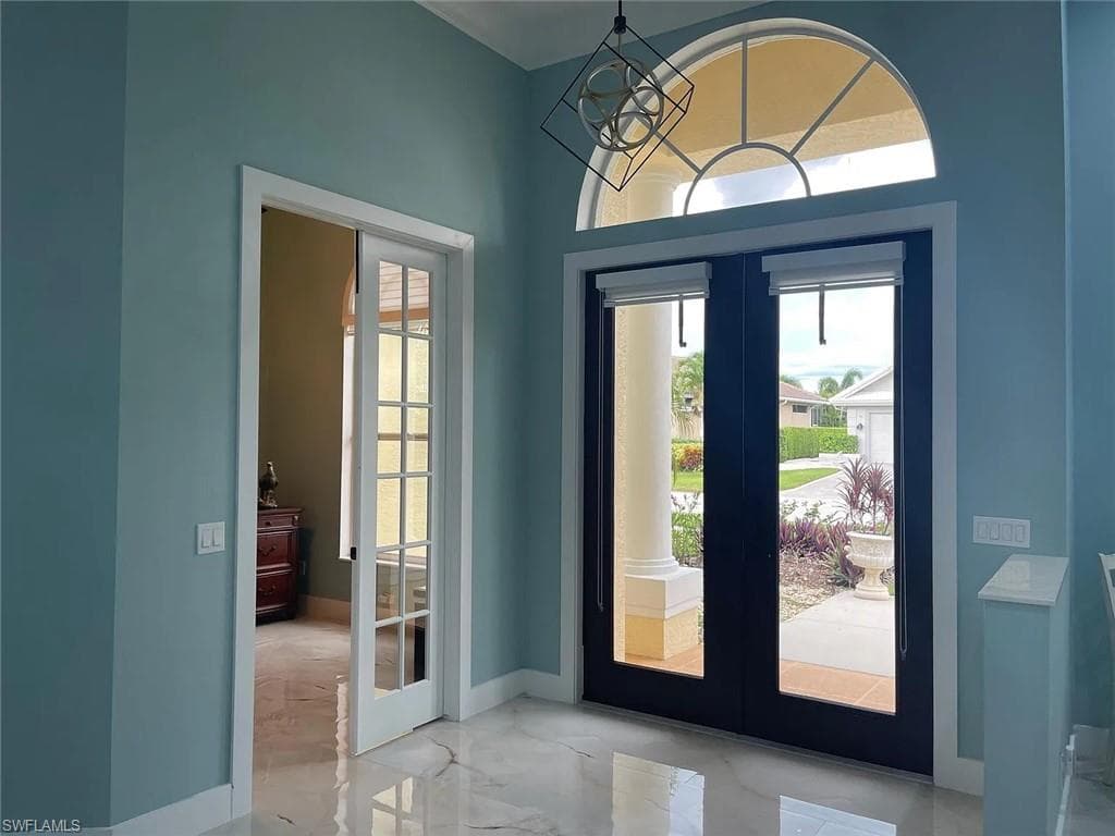 11279 Longshore WAY W, NAPLES FL 34119-16