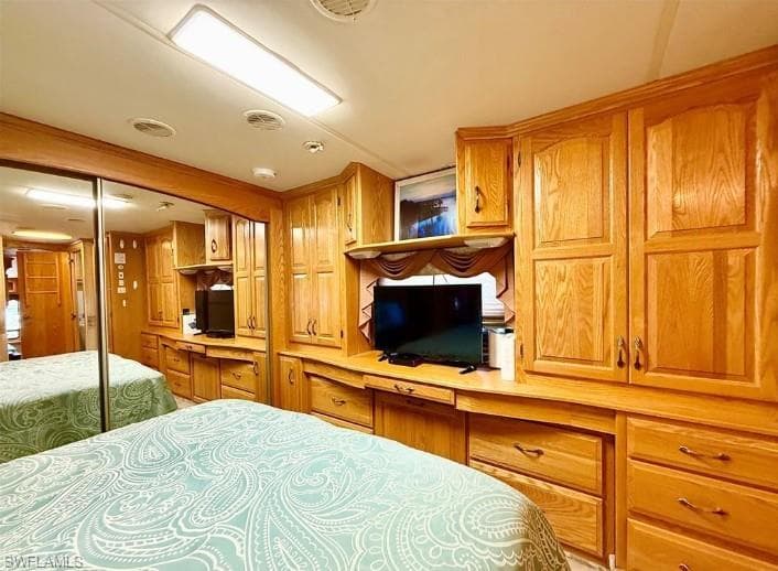 548 Cheetah DR, NAPLES FL 34114-28