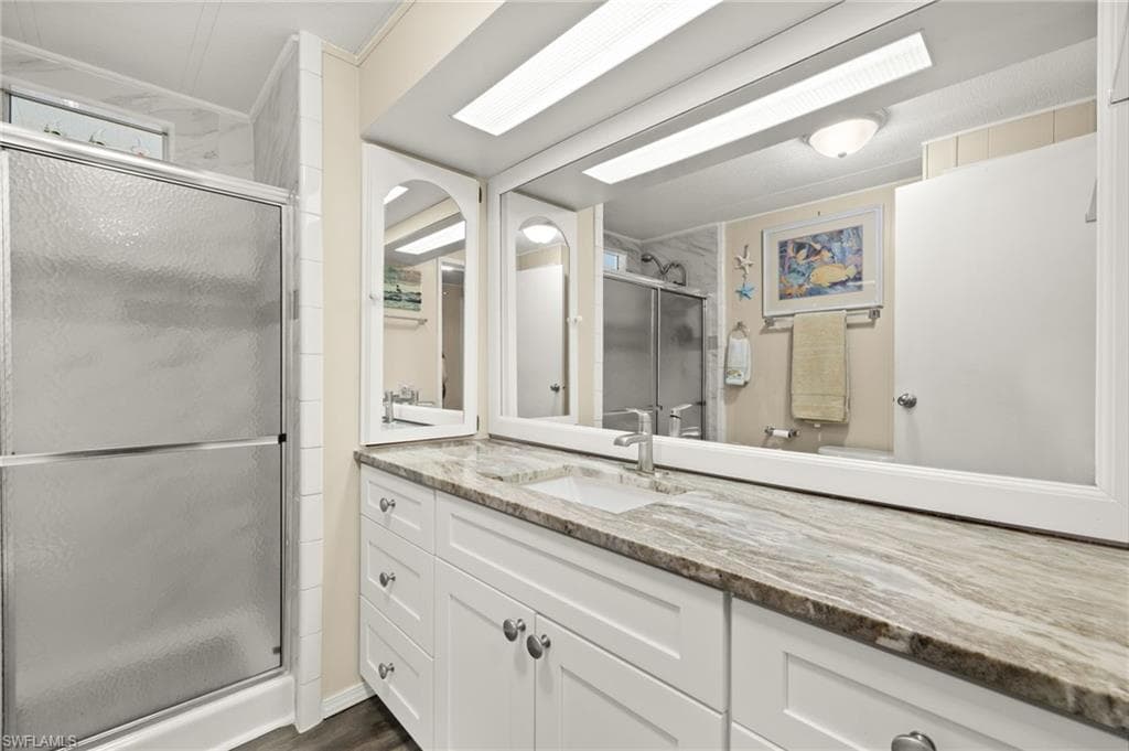 788 Roses LN, NORTH FORT MYERS FL 33917-18