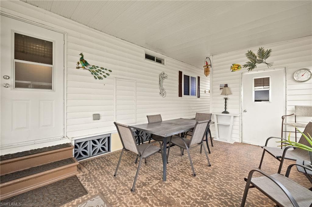 788 Roses LN, NORTH FORT MYERS FL 33917-3