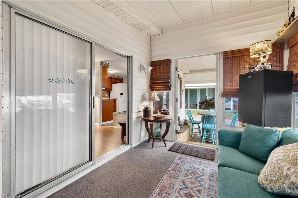 788 Roses LN, NORTH FORT MYERS FL 33917-20