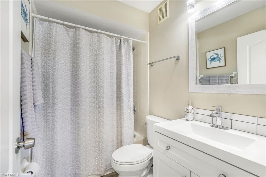 7360 Glenmoor LN # 4301, NAPLES FL 34104-9