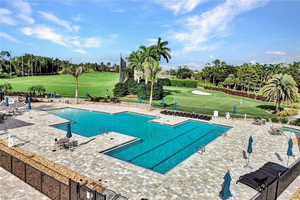7360 Glenmoor LN # 4301, NAPLES FL 34104-20