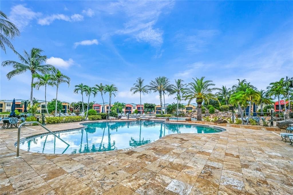 22310 Piazza Doria LN # 207, ESTERO FL 33928-35