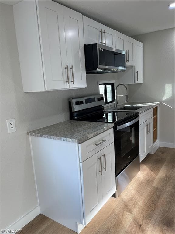 5753 Pink Panther DR, FORT MYERS FL 33908-13