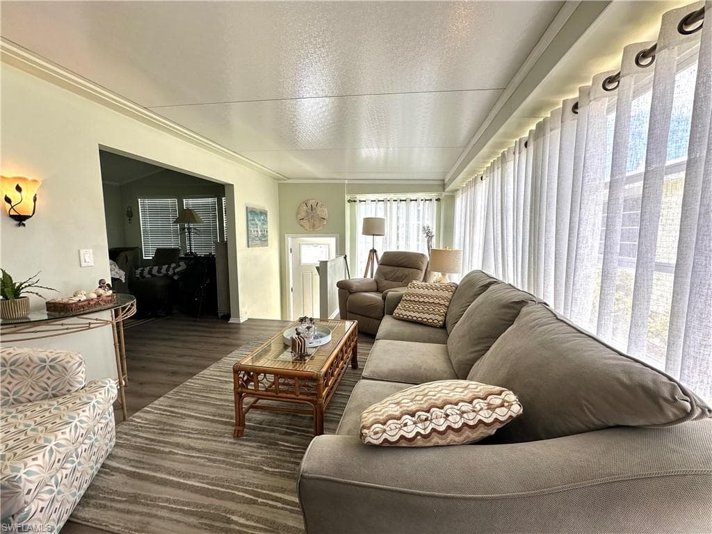 4710 Liberty LN W, ESTERO FL 33928-9