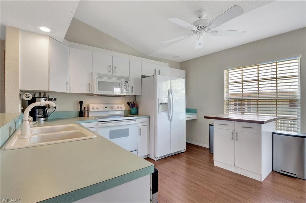 768 Park AVE, NAPLES FL 34110-6