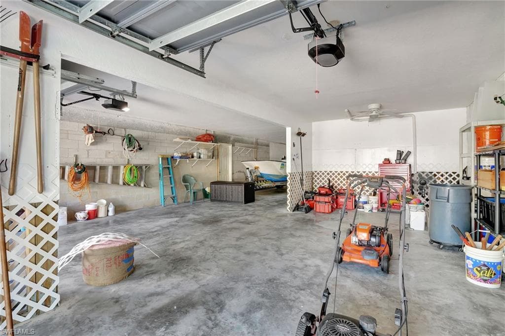 768 Park AVE, NAPLES FL 34110-14
