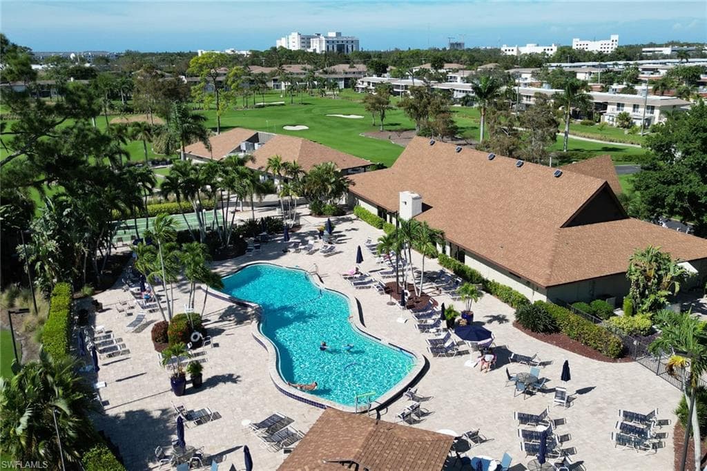 186 Harrison RD # H4, NAPLES FL 34112-15