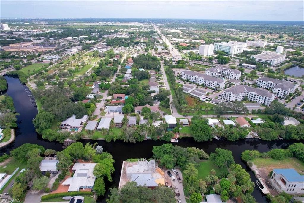 3240 Collee CT, NAPLES FL 34112-39