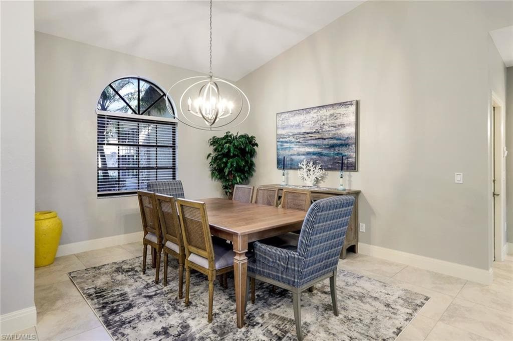 4556 Pond Apple DR N, NAPLES FL 34119-9