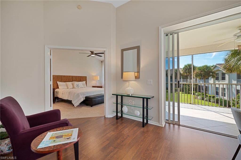 7774 Gardner DR # 202, NAPLES FL 34109-2