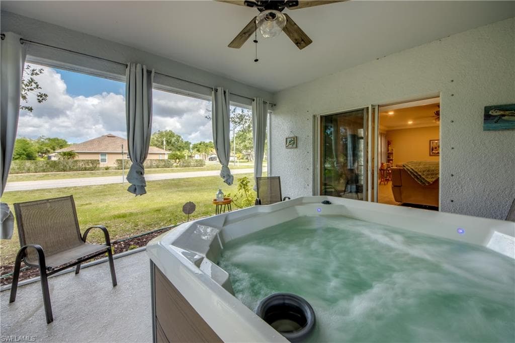 640 Encarnacion ST, PUNTA GORDA FL 33983-34