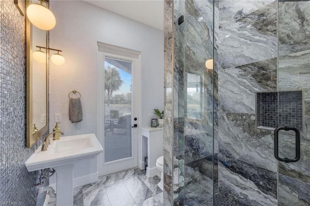 12570 Vittoria WAY, FORT MYERS FL 33912-35