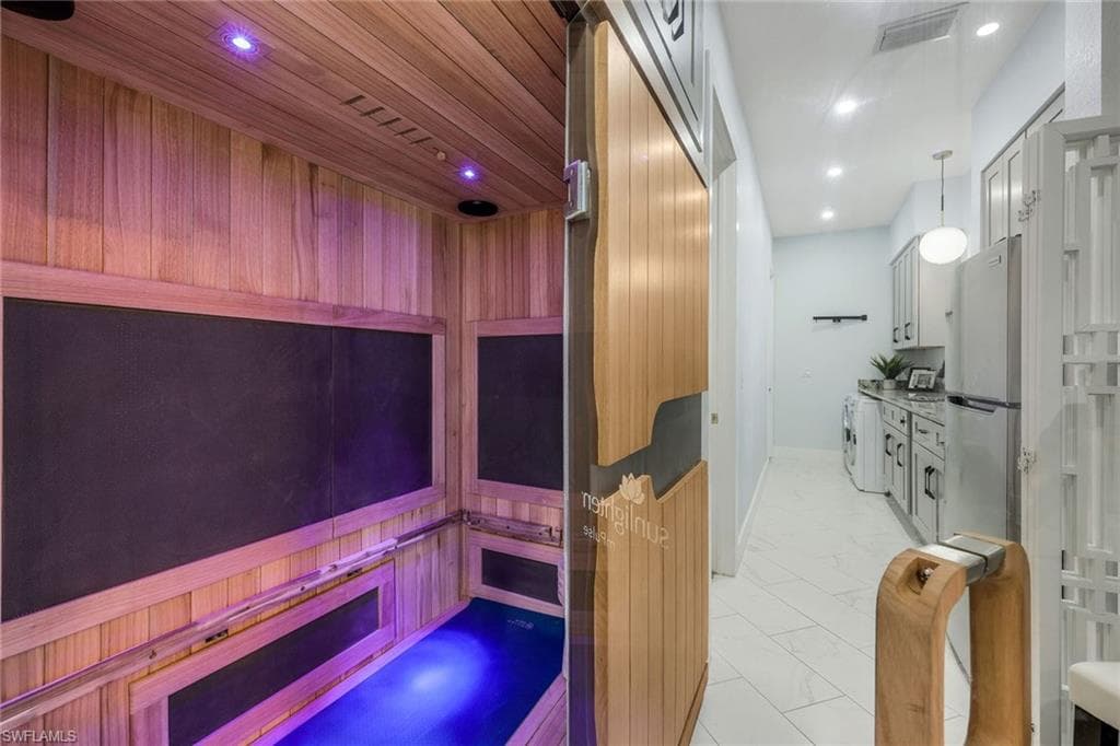 12570 Vittoria WAY, FORT MYERS FL 33912-32