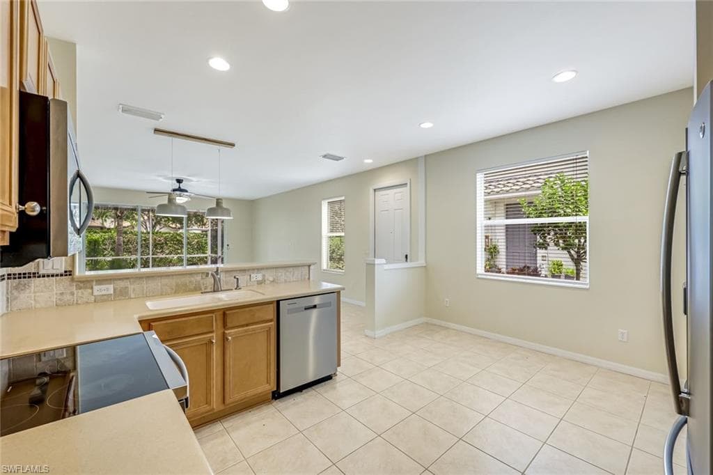 16162 Ravina WAY # 65, NAPLES FL 34110-6