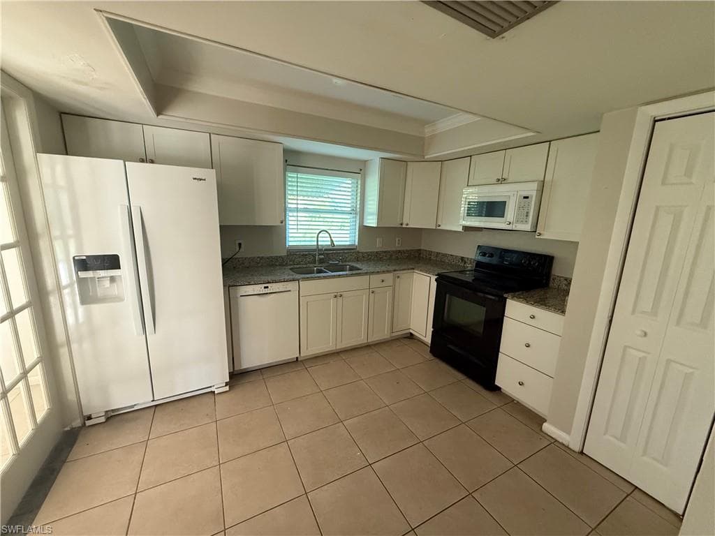 5820 Algiers ST, FORT MYERS FL 33919-3