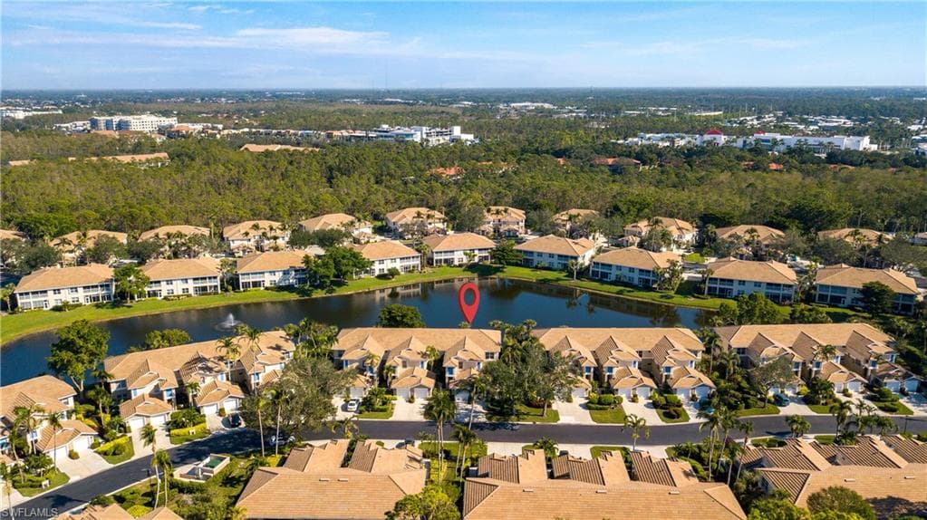 800 Carrick Bend CIR # 103, NAPLES FL 34110-28