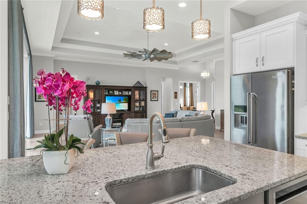 14812 Dockside LN, NAPLES FL 34114-12