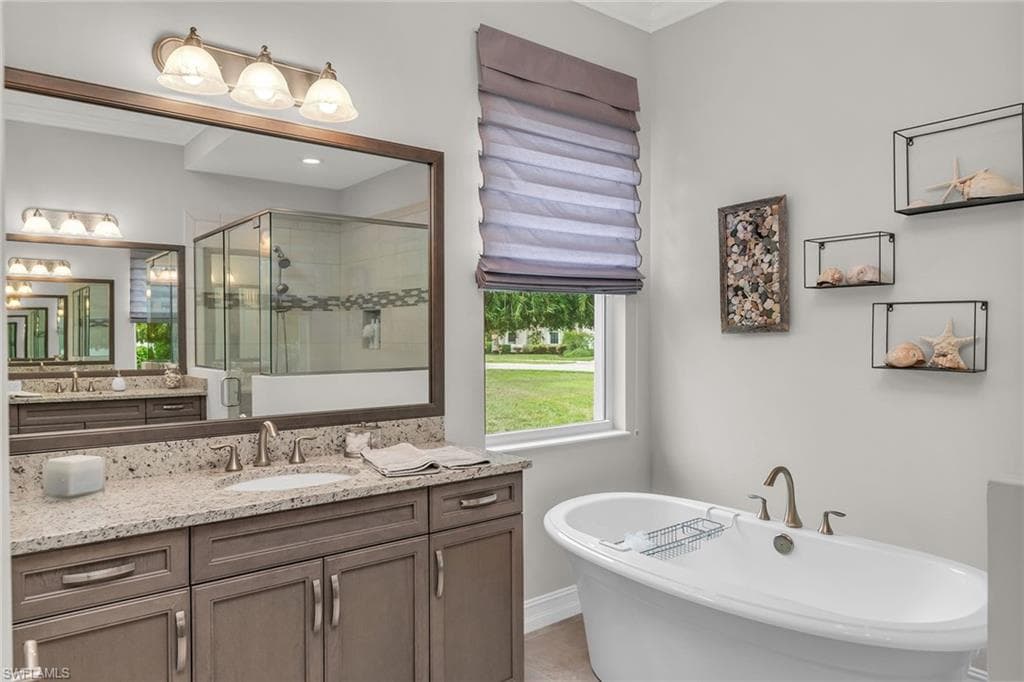 14812 Dockside LN, NAPLES FL 34114-18