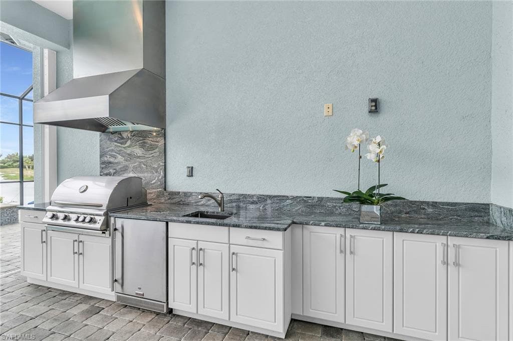 14812 Dockside LN, NAPLES FL 34114-28