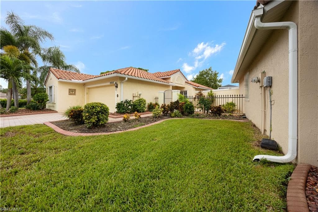20052 Serene Meadow LN-46
