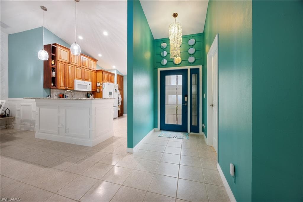 20052 Serene Meadow LN-11