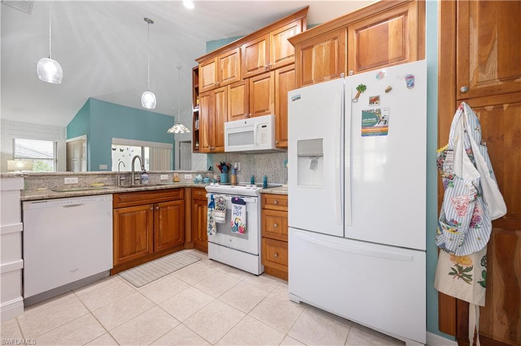 20052 Serene Meadow LN-17