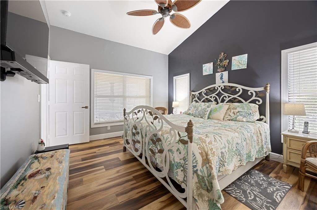20052 Serene Meadow LN-28