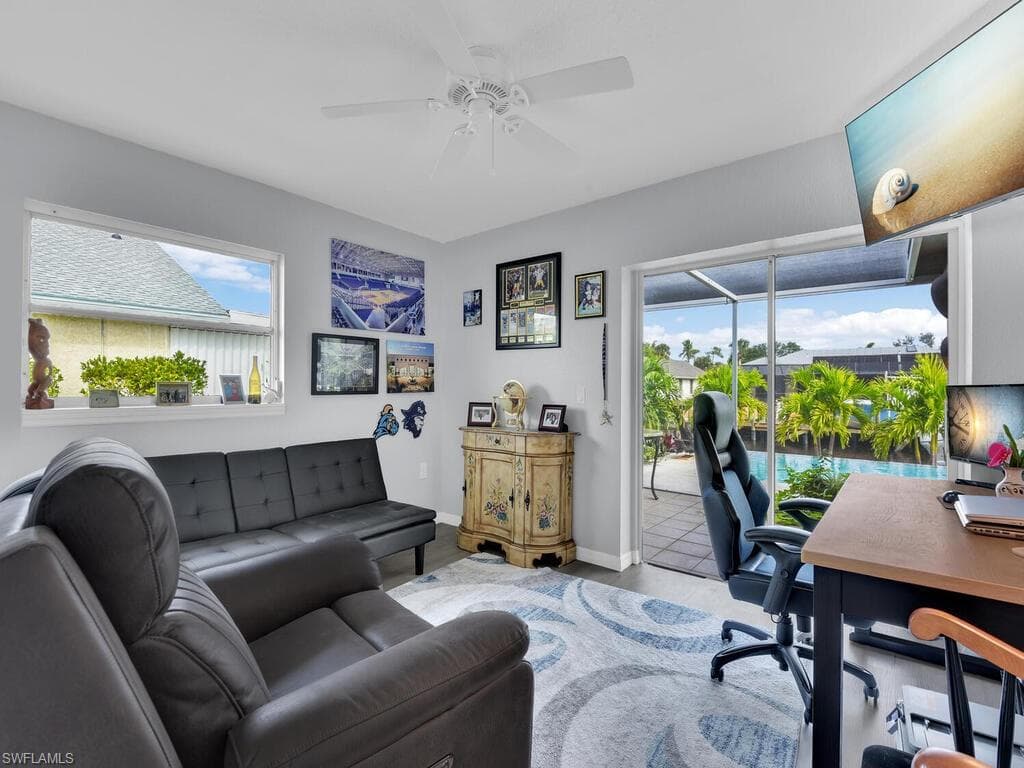 6156 Cocos DR, FORT MYERS FL 33908-22