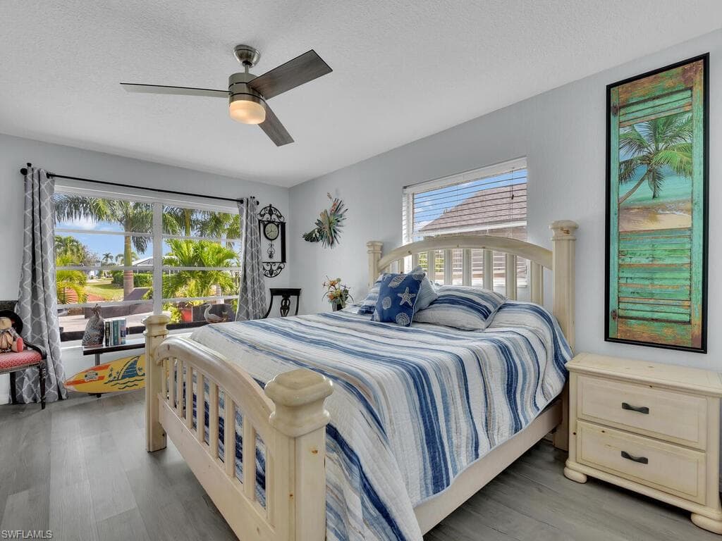 6156 Cocos DR, FORT MYERS FL 33908-17