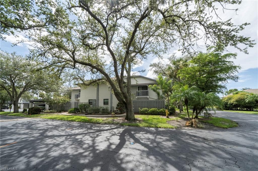 17452 Silver Fox DR D-7