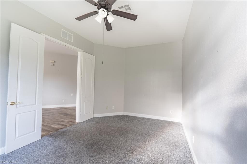 3003 Lake Manatee CT, CAPE CORAL FL 33909-4