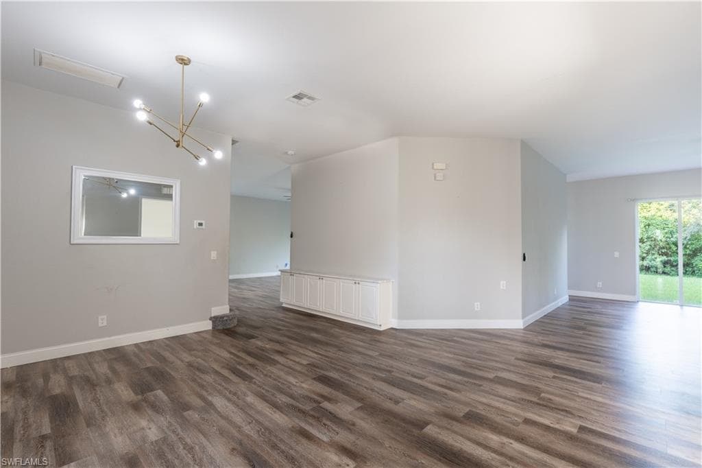 3003 Lake Manatee CT, CAPE CORAL FL 33909-3