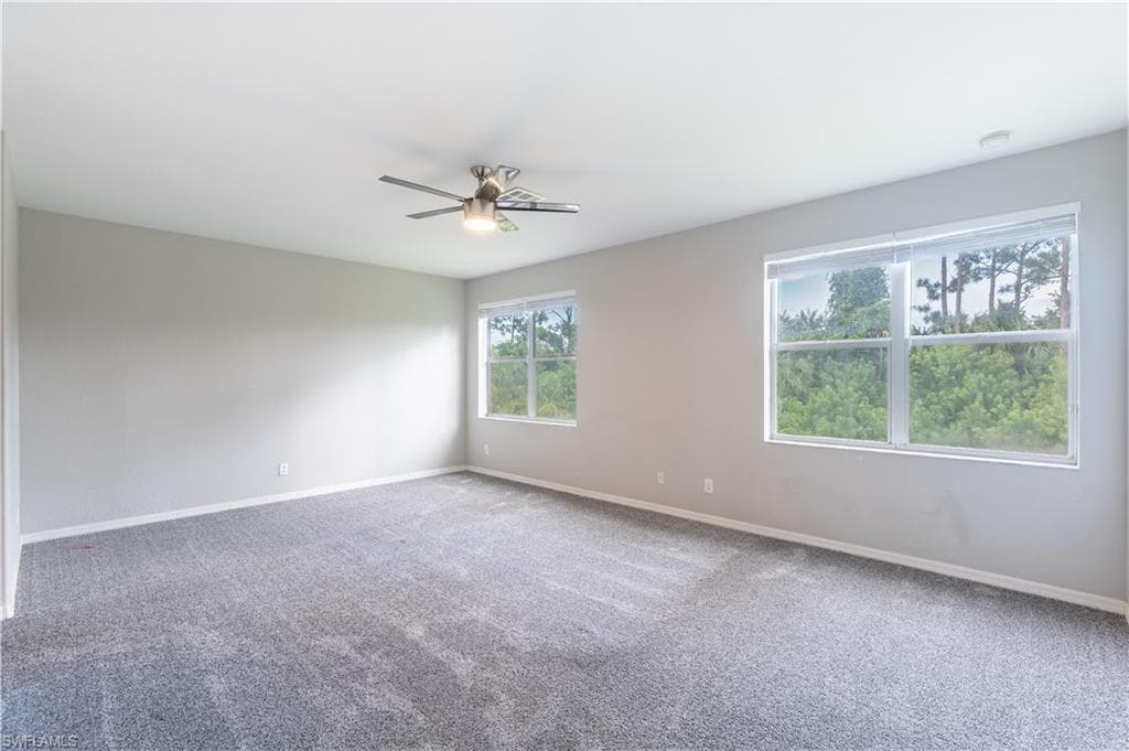 3003 Lake Manatee CT, CAPE CORAL FL 33909-20