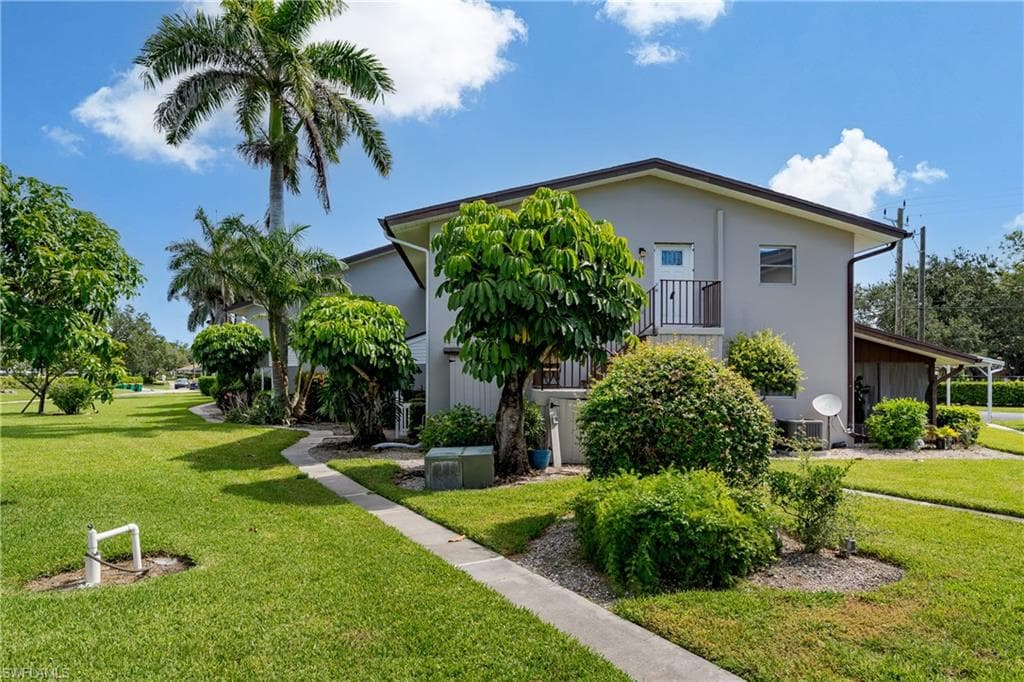 180 Cypress WAY E # B212, NAPLES FL 34110-34