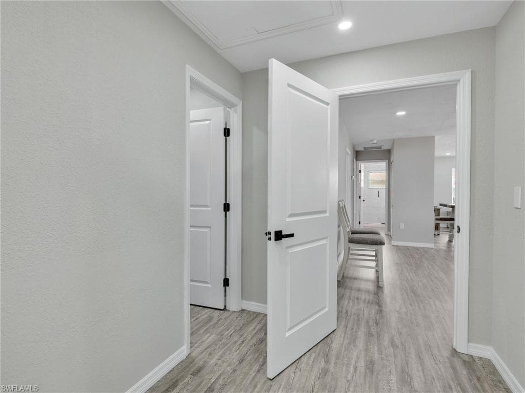 195 Hibiscus DR, FORT MYERS BEACH FL 33931-21