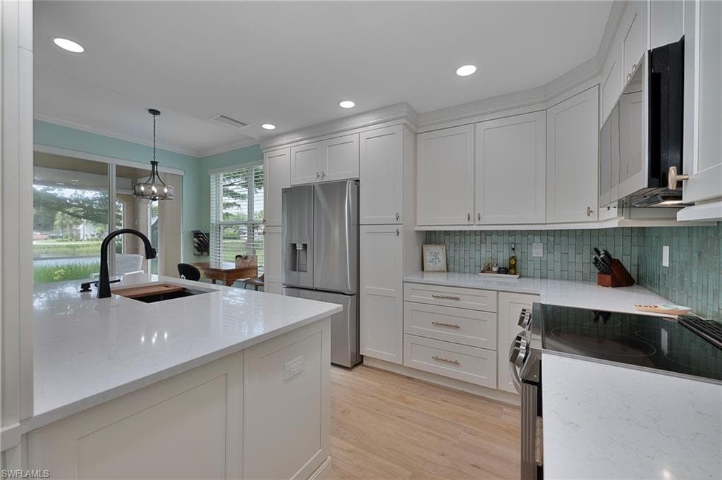 22974 Lone Oak DR, ESTERO FL 33928-2