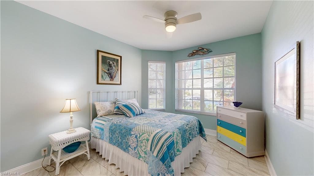 8797 E Bay CIR, FORT MYERS FL 33908-19