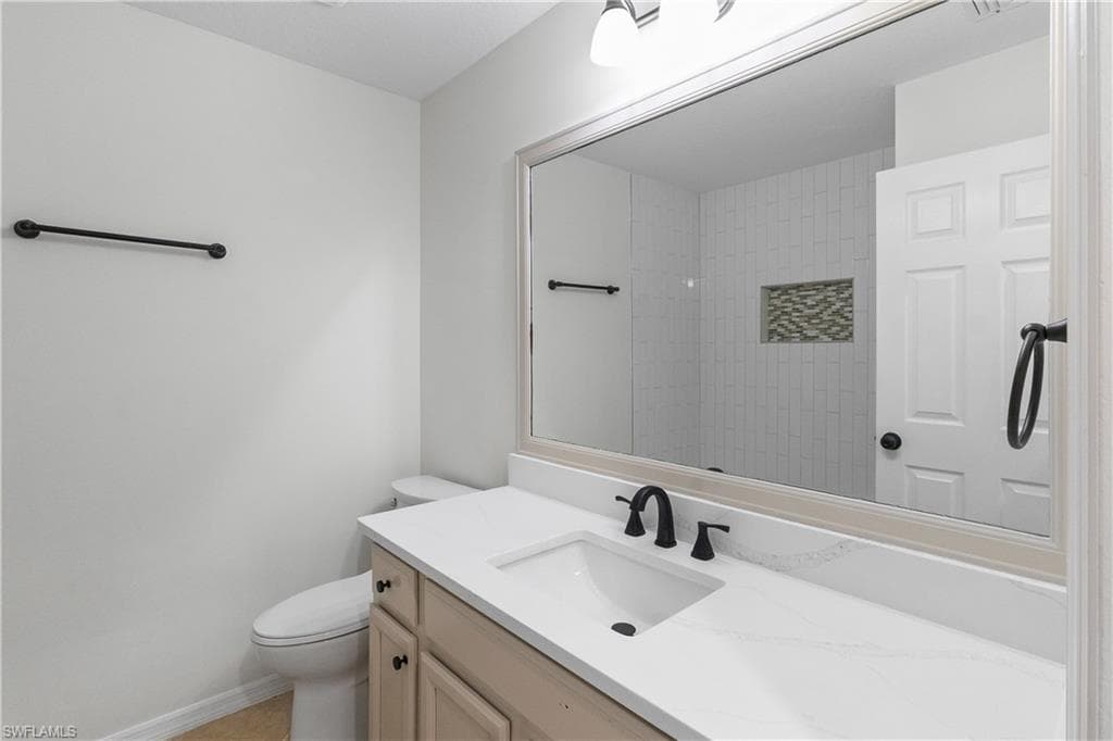 11519 Gainsborough WAY, LEHIGH ACRES FL 33971-21