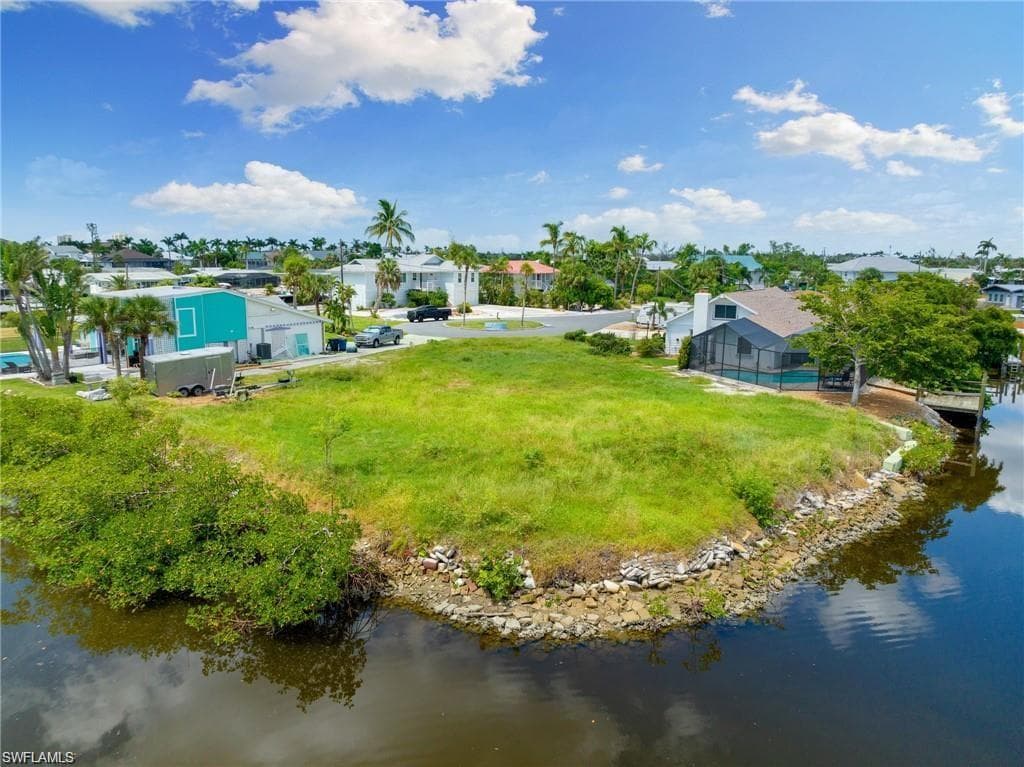 11485 Rebecca CIR, FORT MYERS BEACH FL 33931-9