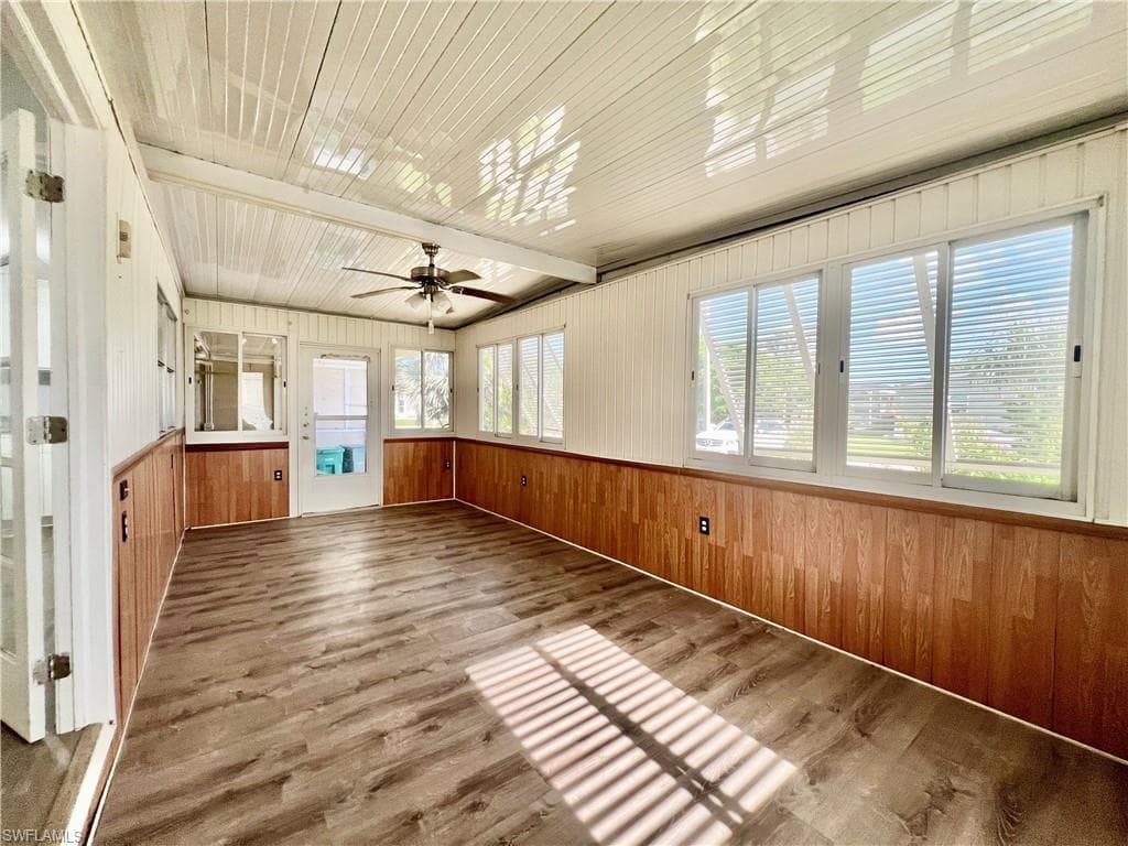 13 Cannes DR, NAPLES FL 34112-20