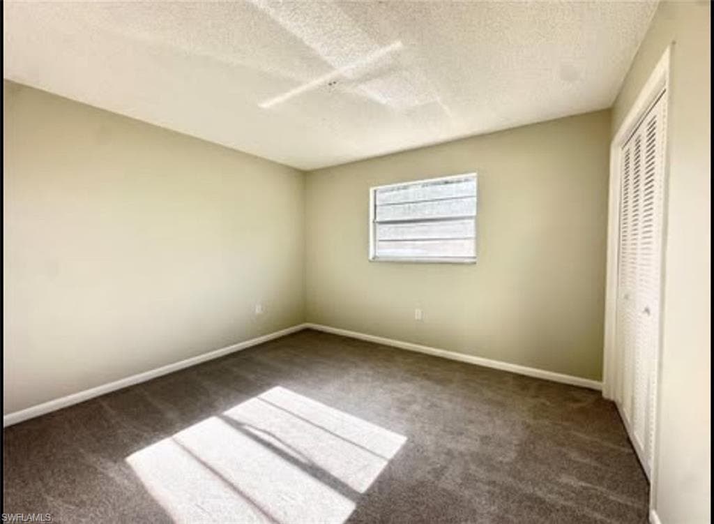 3325 Airport RD N # D3, NAPLES FL 34105-1