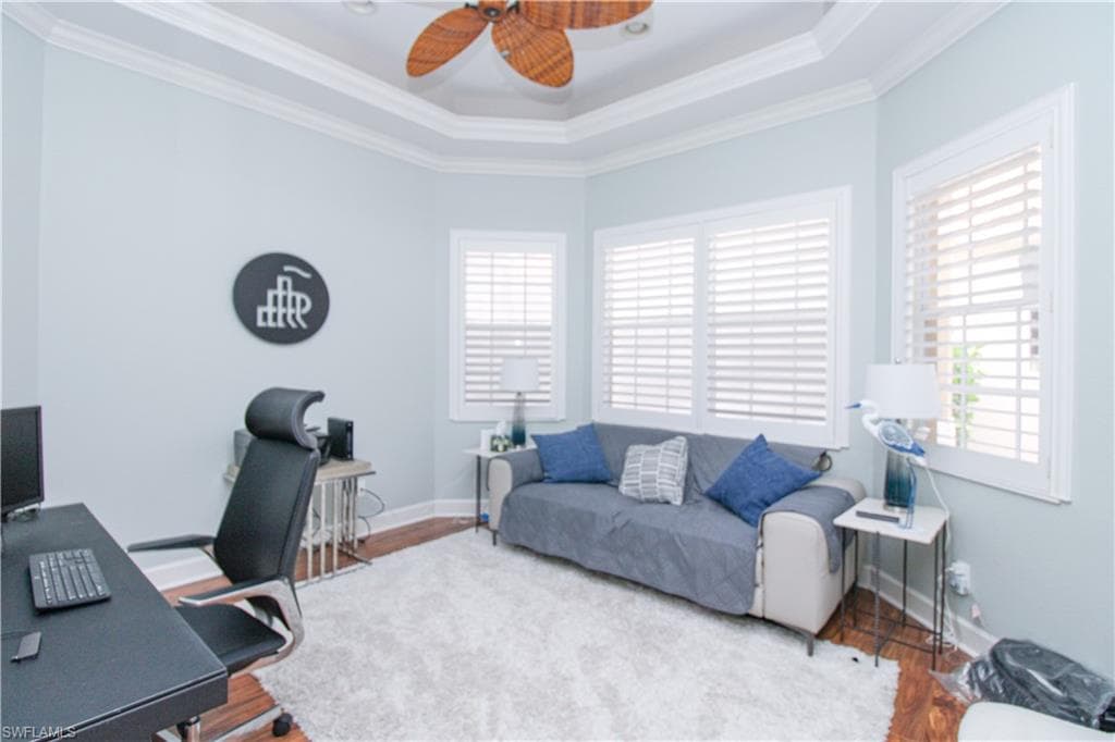 372 Mallory CT, NAPLES FL 34110-19
