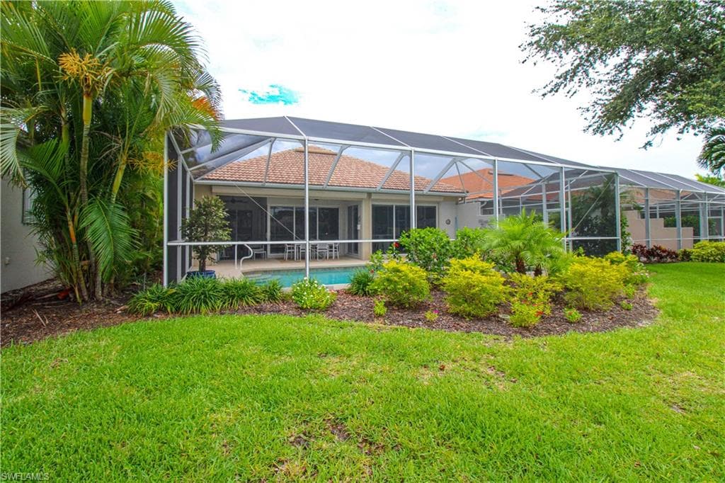 372 Mallory CT, NAPLES FL 34110-40
