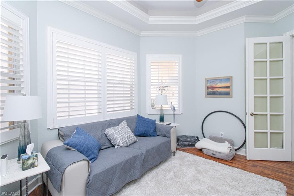 372 Mallory CT, NAPLES FL 34110-20