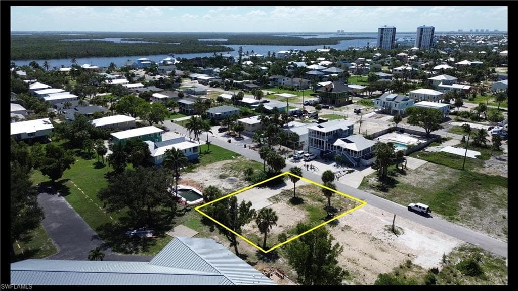 111 Bay Mar DR, FORT MYERS BEACH FL 33931-24