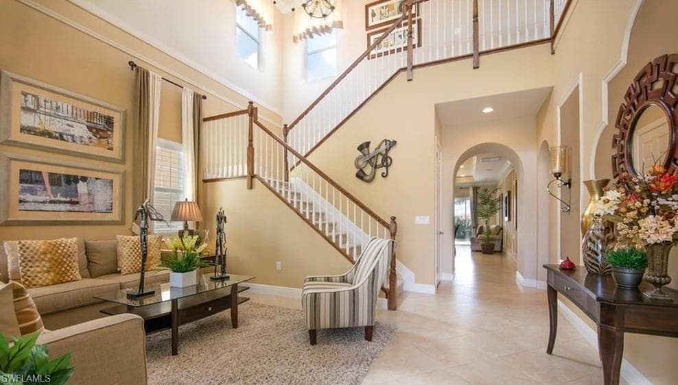 13644 Manchester LN, NAPLES FL 34109-5